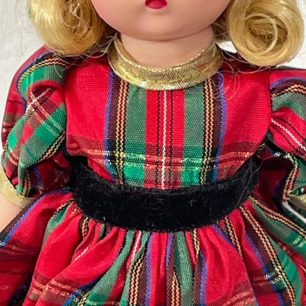 Rare Madame Alexander restrung 8